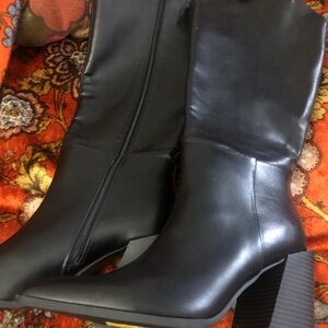 Classic Black Mid-Calf Heel Boots - Women's